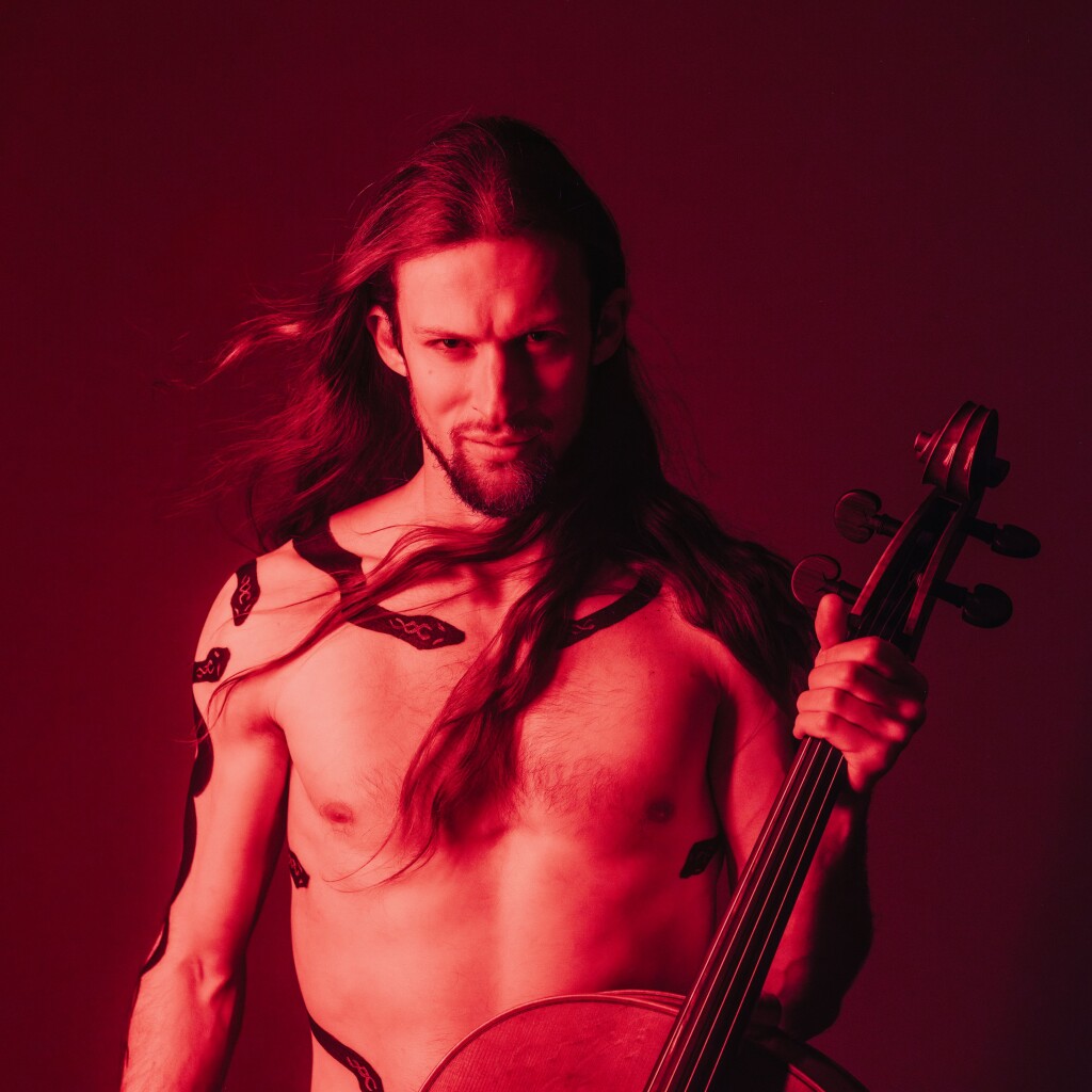 01_RWB_Lifeblood_CurtisPerry_Square_Colour